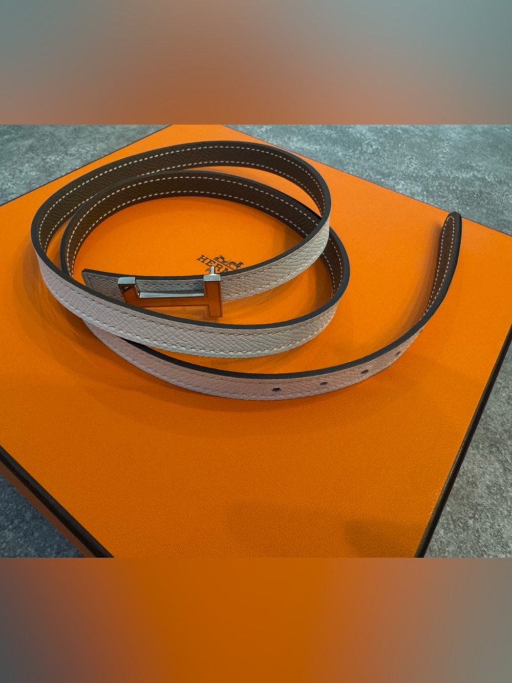 Hermes Focus Mini H 13Belt epsom etoupe white blanc Silver Hardware Reversible - Picture 3 of 11